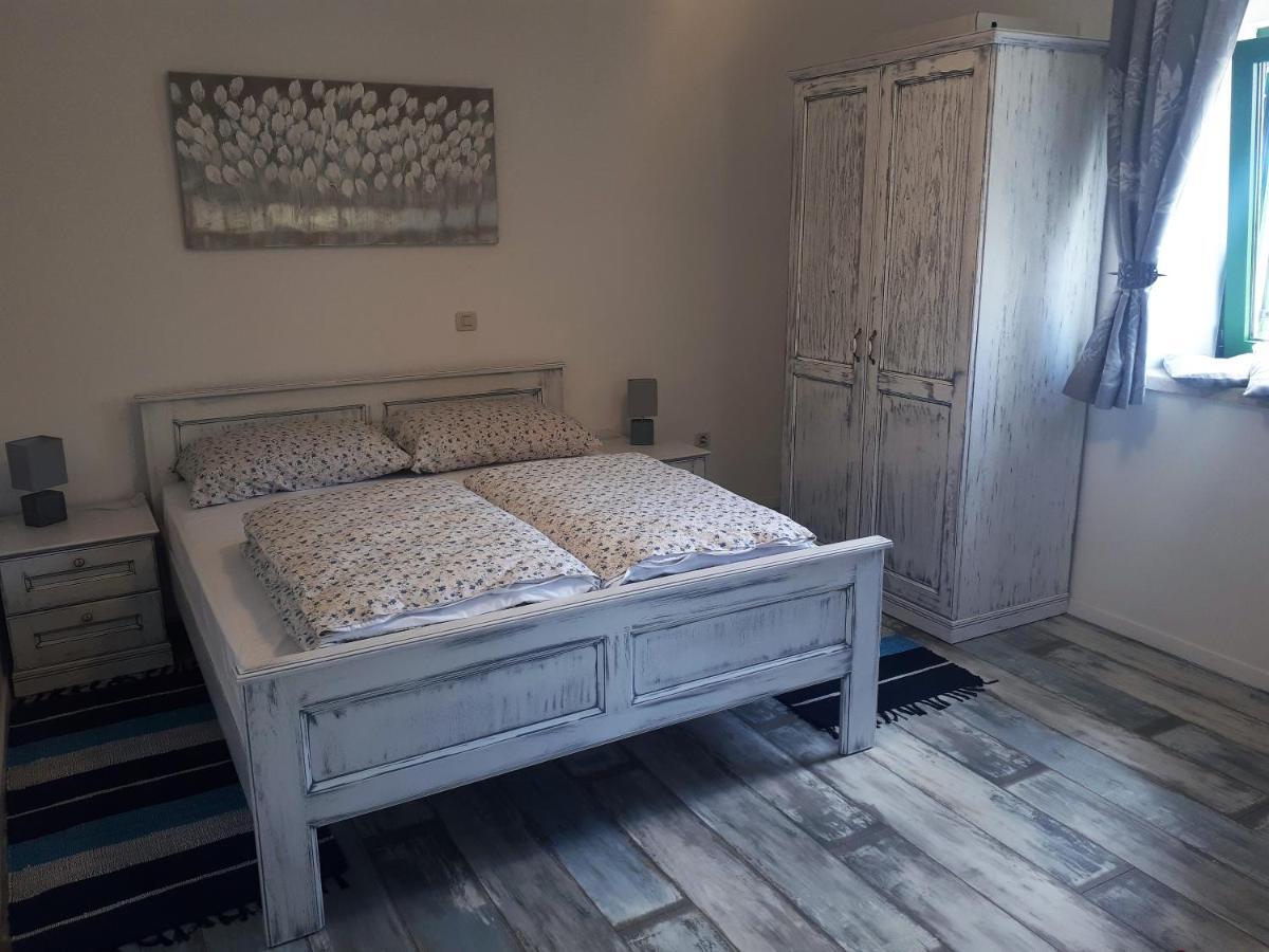 Apartment Terra Rossa Kaštelir المظهر الخارجي الصورة